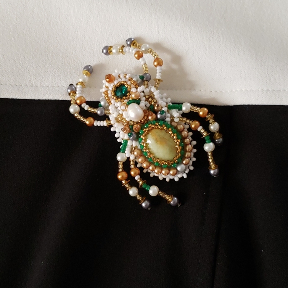 Spider brooch Beaded